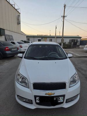Chevrolet nexia 3