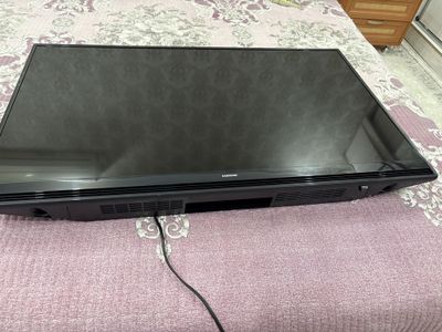Продается ТВ Samsung 40