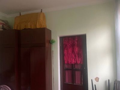Киров Олмазор куча Учаска сотилади 8сотих яшашга 4хонаси бор ва хаммо