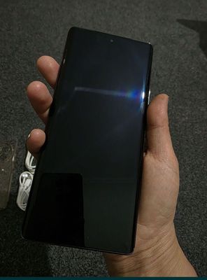Infinix zero 40 sotiladi.