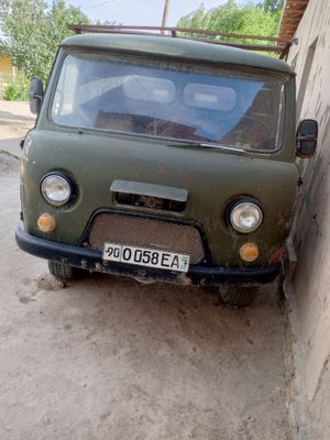 UAZ moshin sotiladi.