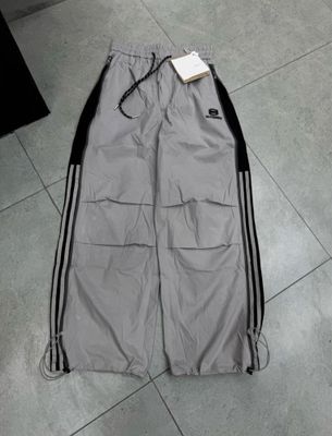 Triko , pant , keng triko