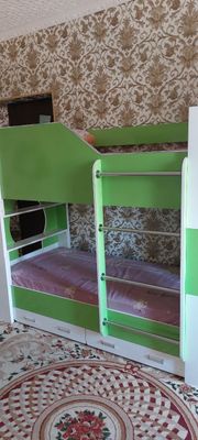2 etajlik detski divan