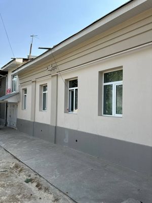 Литературный Эски Хаммом кучада 3.75-сот Фасад:13,5-метр Ер Хисобида