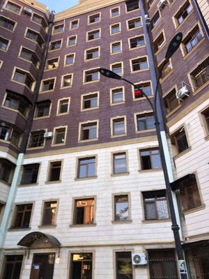 ijaraga kvartira yunusobod tuman 4-mavzeda 3-xonali,80m2 metroga yaqin