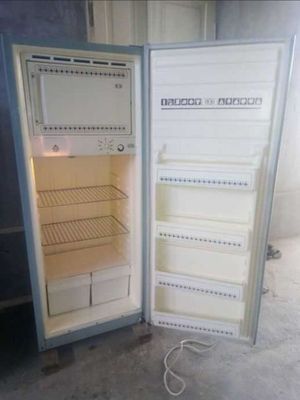 Sino xolodelnik sotiladi ishlab turibdi 1 oy garantiasi bilan