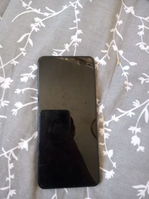 Realmi not 50 xotirasi