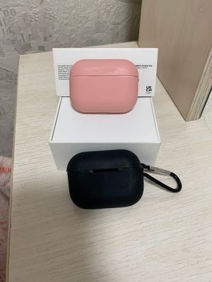 Наушники Apple AirPods Pro, + 2 чехла в подарок