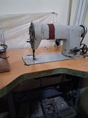 Tikuv mashinkasi sotiladi 100$