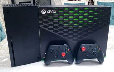 Xbox series x в идеальном состоянии как новый