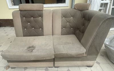 Yumshoq mebel ishlatilgan yuvisa yahshi boladi 2 tali komplekt