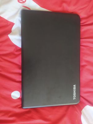 Noutbook toshiba