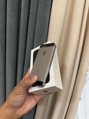 iPhone Se.