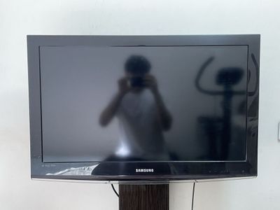 Телевизор Samsung 32 в идеальнои состоянии