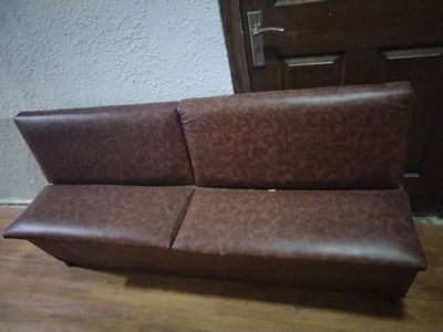Ugolok sunduk yangı