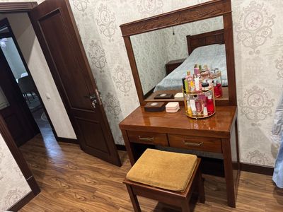 Продается спальный гарнитур в отличном состоянии