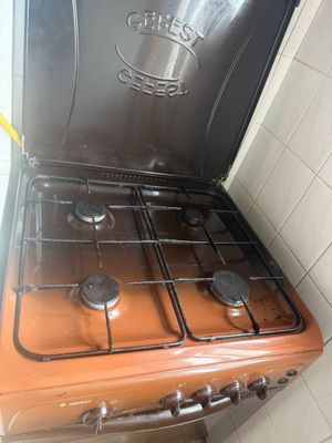 Газ плитаси бн кир ювиш мошинаси сотилади