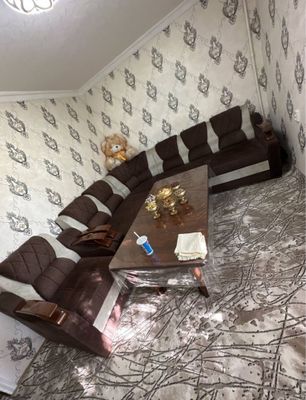 Срочна продаётся мебель холати яхши хичкатига хичнарса кимагин янгиде