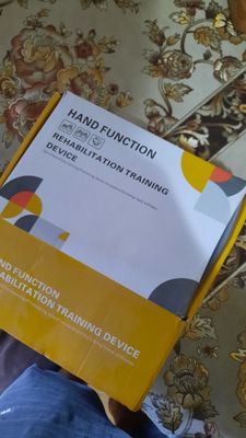 Перчатка для реабилитации после инсульта левая