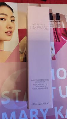 Увлажняющий обнавляющий тоник от Mary kay Time Wise