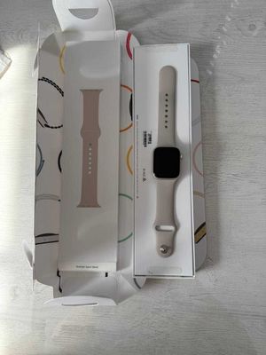 Продаю Apple Watch 8 | 41 мм | в отличном состоянии