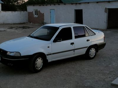 Nexia sotiladi 1999