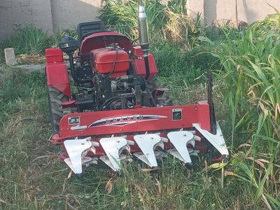 Miniy traktor Zubir 1115