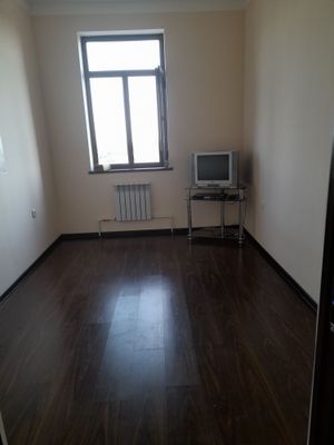 Shahrisabz shahrida 2 xonali uy sotiladi