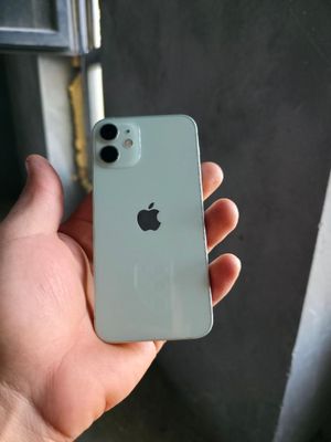 12 iPhone