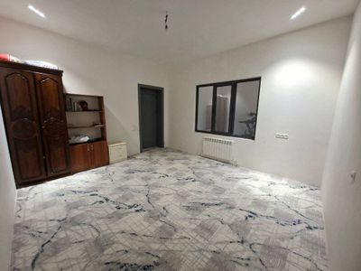 Продается дом, Яшнабадский район, 3 км от Крестик, Ибрат срочно