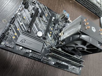 Asrock Phantom Gaming Z390+i5 8400+16Gb