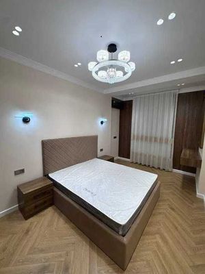 СРОЧНО СРОЧНО!! НОВЗА метро 3х ком кв сдается евроремонт! 985*