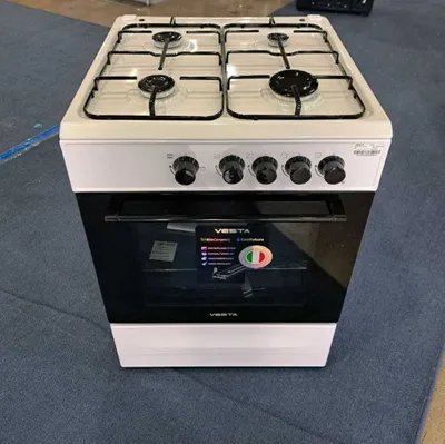 Продается новая газовая плита и вытяжка