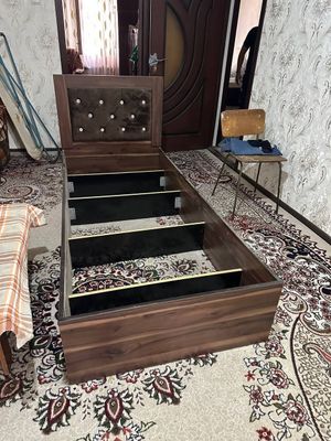 1 kishilik divan