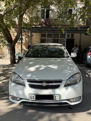 Срочно продаю свой машина