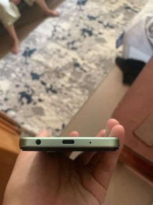 Vivo y03 128/4 karobkasi bor uzimei dan oʻtgan