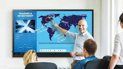 Интерактивная панель 98″ — для обучения, совещаний и продаж