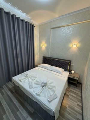Bez zaks Lux hotel mehmonoxona