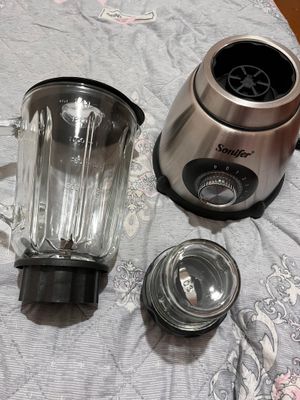Blender sotiladi yangi umuman ishlatilmagan
