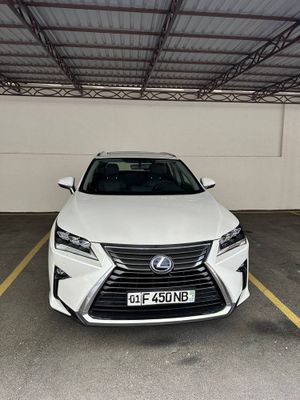 Lexus RX450 гибрид, авто как новое, в идеальном состоянии