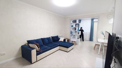 2 room apartment for rent Oibek metro Mirobod