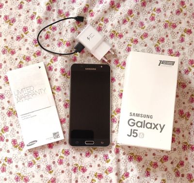 Смартфон SAMSUNG J5 (2016) Оригинал, в идеальном состоянии!