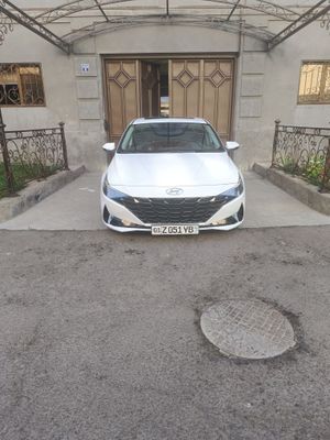 Sroʻchne sotladi Hunday elantra