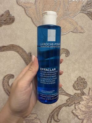 La roche Posay, лосьон для лица от черных точек