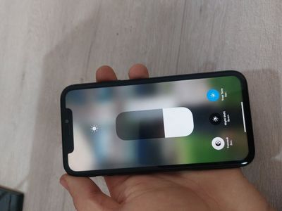 Iphone xr128 realni oladiganlar yozsn