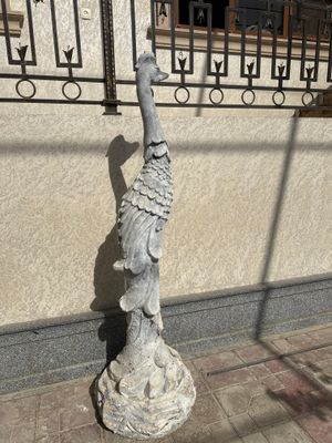 Статуя Аиста
