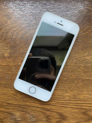 iPhone 5 Se 16GB ideal sotladi