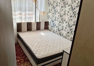 2 metro yaqinida qizlarga kvartira