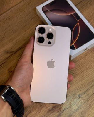 iPhone 16 Pro Max 256gb Desert