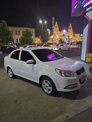 Nexia 3 avtomat Bejvi salon
